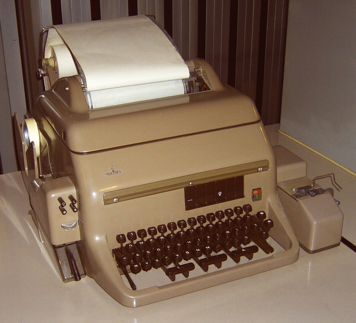 Teletypewriter